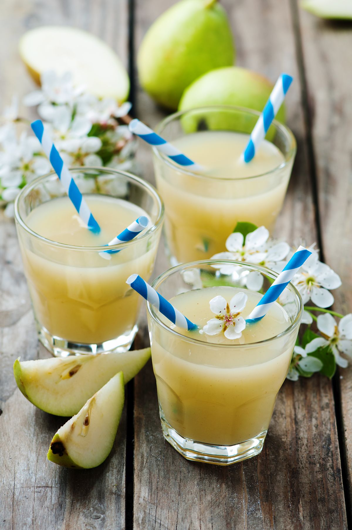 drink bezalkoholowy zielona gruszka